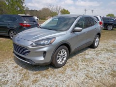 2021 Ford Escape SE Call for price