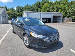 2017 Ford Fusion SE $14,495