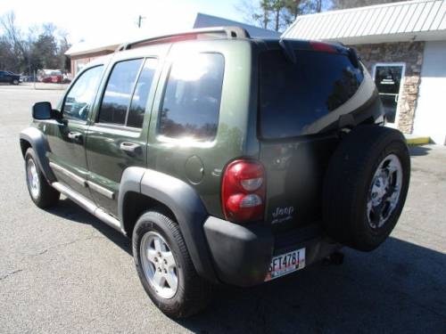 2006 Jeep Liberty Sport photo 3