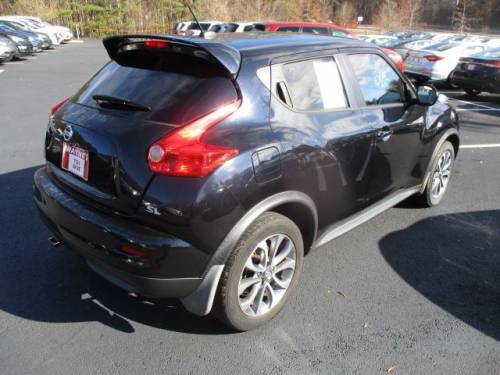 2011 Nissan JUKE SL photo 3